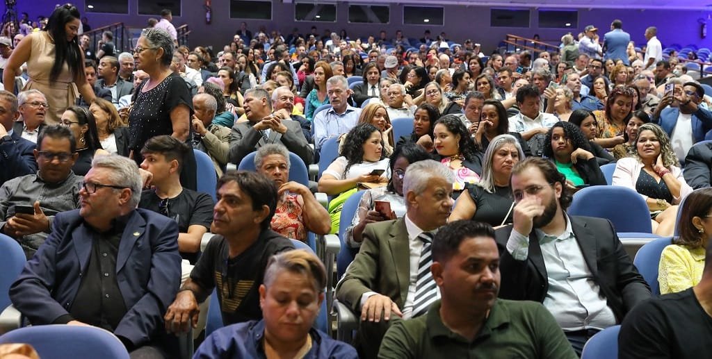 Conselheiros comunitários de segurança DF Misto Brasil