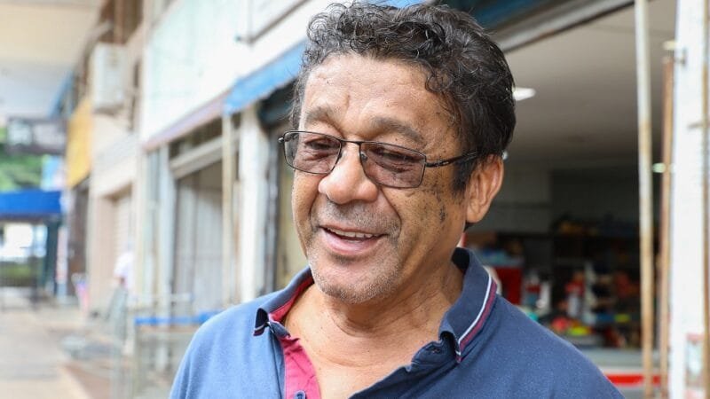 Sérgio Roberto Inocêncio é um dos moradores do Cruzeiro, comunidade pioneira que completa 64 anos/Paulo H. Carvalho/Agência Brasília