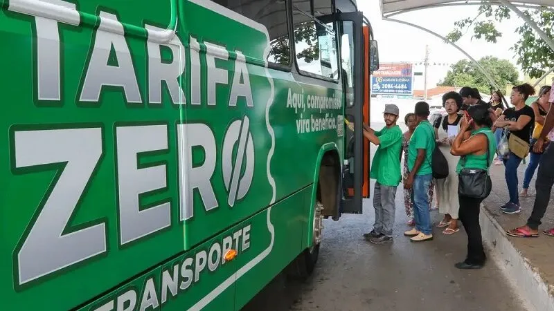 Tarifa zero no transporte público depende de estudo da Fazenda
