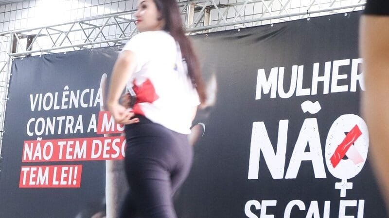 Campanha “Mulher, não se cale” nos terminais de ônibus e rodoviária