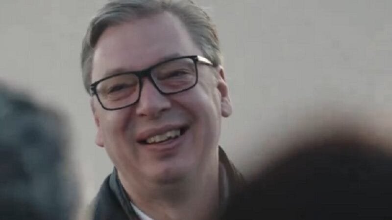 Eleições parlamentares na Sérvia devem consolidar governo de direita