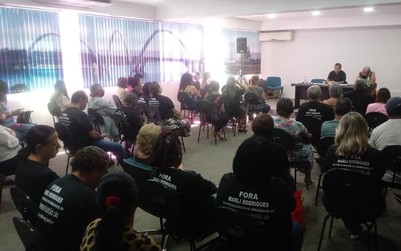 Reunião SindSaúde DF oposição Misto Brasil