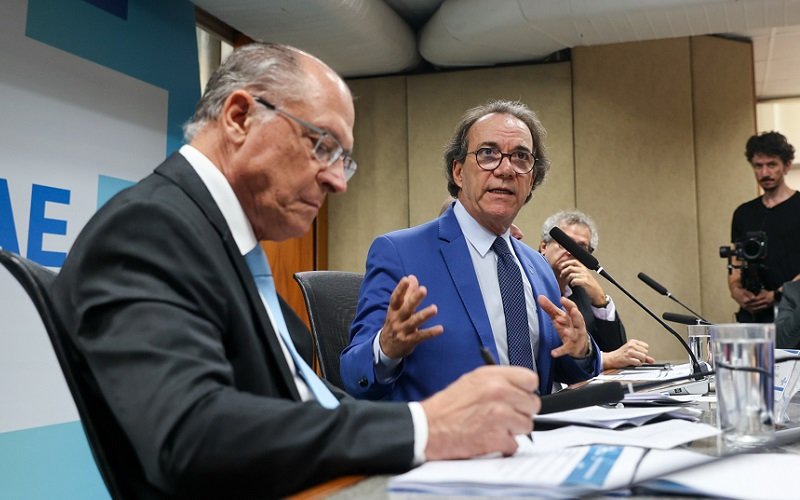 Geraldo Alckmin e o presidente do Sebrae Décio Lima Misto Brasil