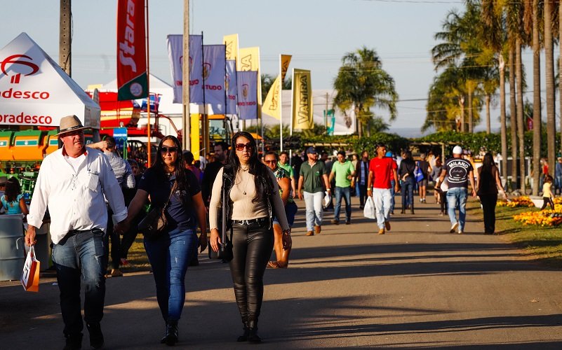 AgroBrasília público DF Misto Brasil