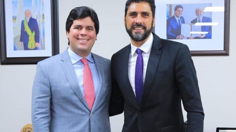 Ex-jogador do Flamengo assume secretaria no Ministério dos Esportes