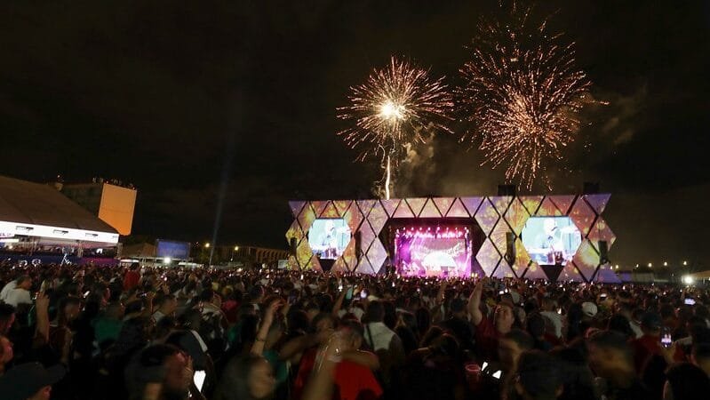 Ano Novo deve reunir 260 mil pessoas e movimentar R$ R$ 50 milhões