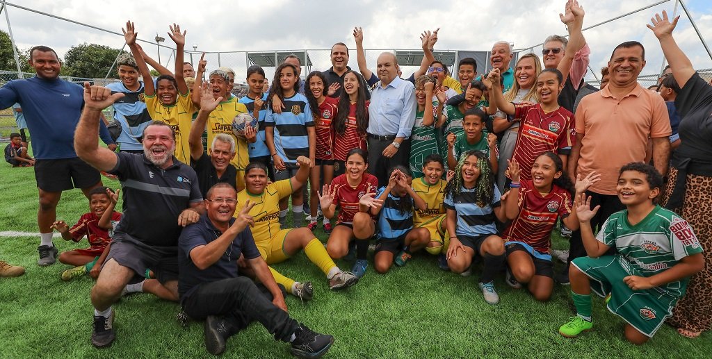 Campo sintético Feira do Produtor Ceilândia inauguração Misto Brasil