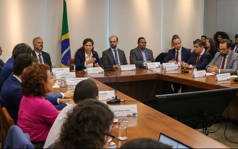 Concurso unificado entrevista Misto Brasil