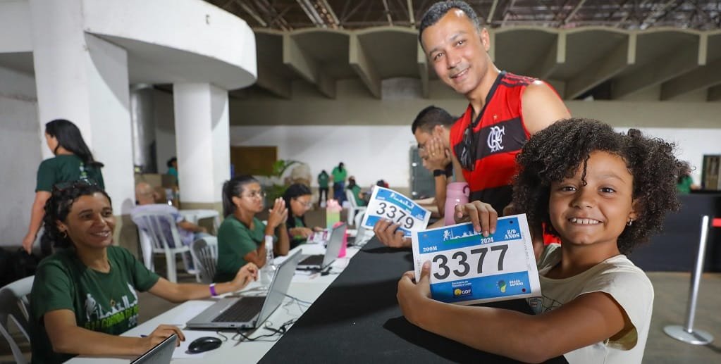 Corrida de Reis crianças retirada de kits Misto Brasil