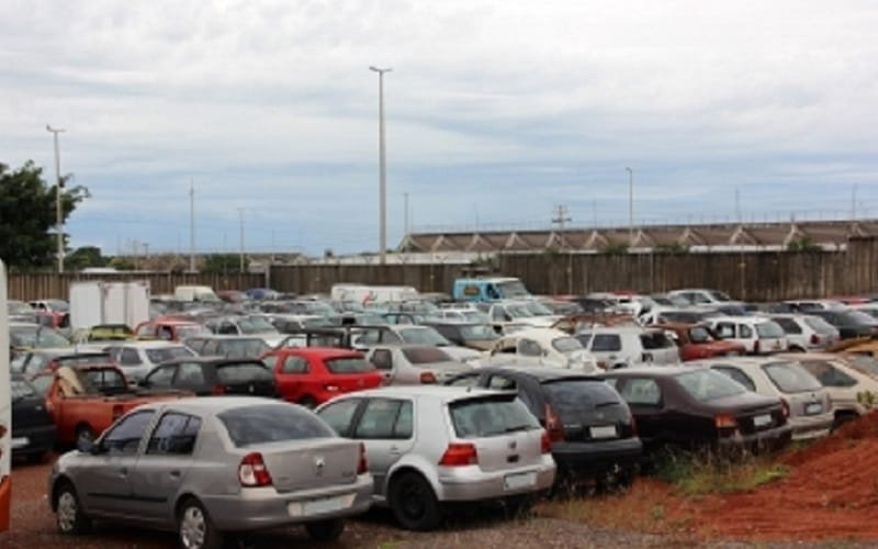 leilão virtual Detran venda de veículos e sucatas Misto Brasil