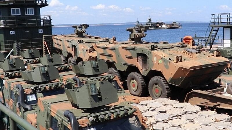 Exército completa envio de blindados para Roraima