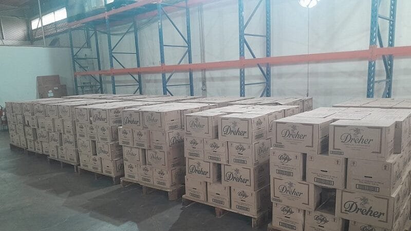 Receita apreendeu cerveja e conhaque no valor de R$ 500 mil