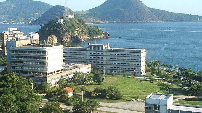 Técnicos-administrativos voltam ao trabalho após 70 dias em greve