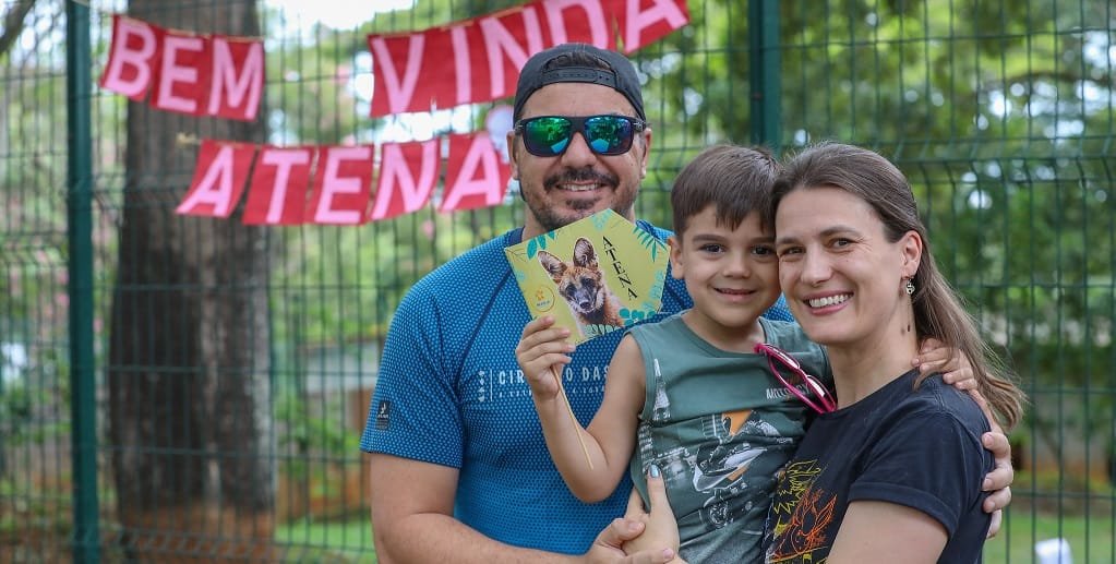 Zoo de Brasília família mascote Atena Misto Brasil
