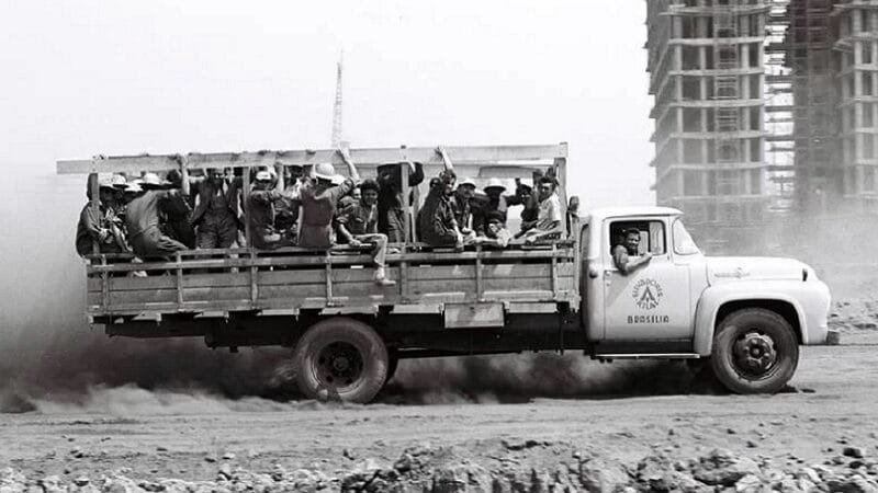 O desemprego e o desalento na nova capital nos primeiros anos