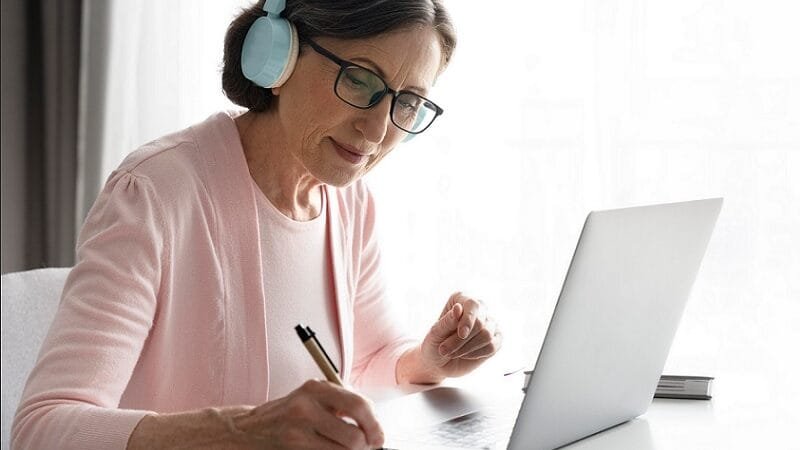 Pesquisa aponta uso do inglês corporativo nas empresas