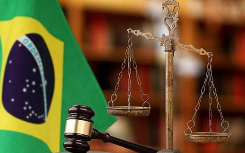 Os supersalários e seus penduricalhos