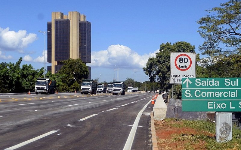 Eixão Sul Brasília Misto Brasil