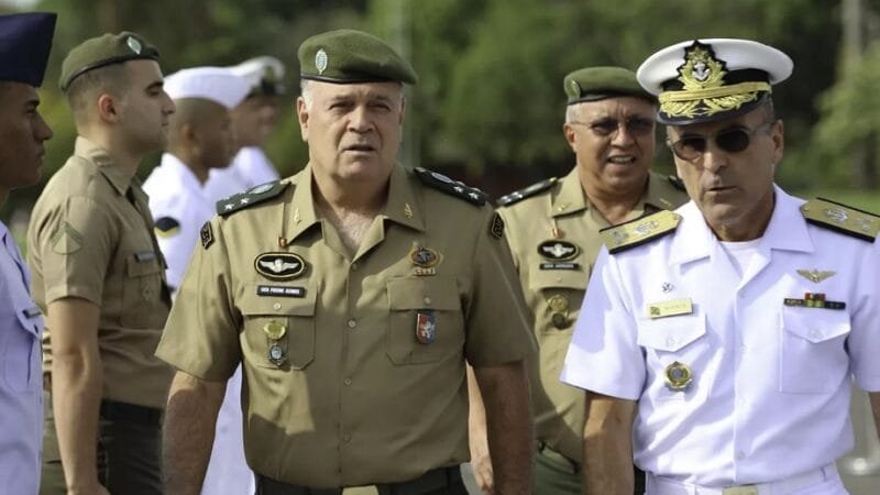 General foi advertido no STF e ministro se irrita com advogado