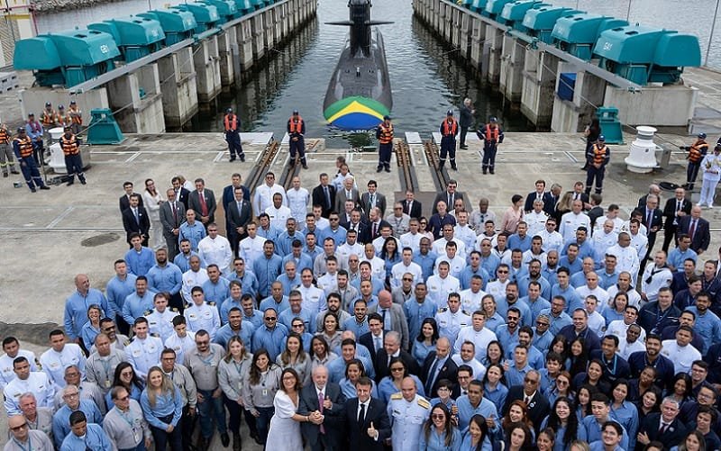 Emmanuel Macron e Lula da Silva submarino Tonelero, Misto Brasil