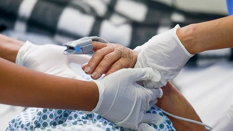 Três processos seletivos para contratação de médicos para cadastro de reserva