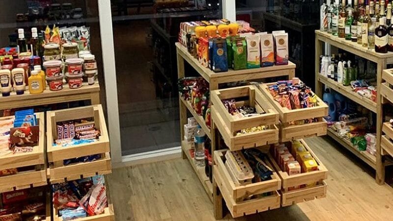 Cerveja e refrigerantes lideram vendas nos minimercados dos condomínios