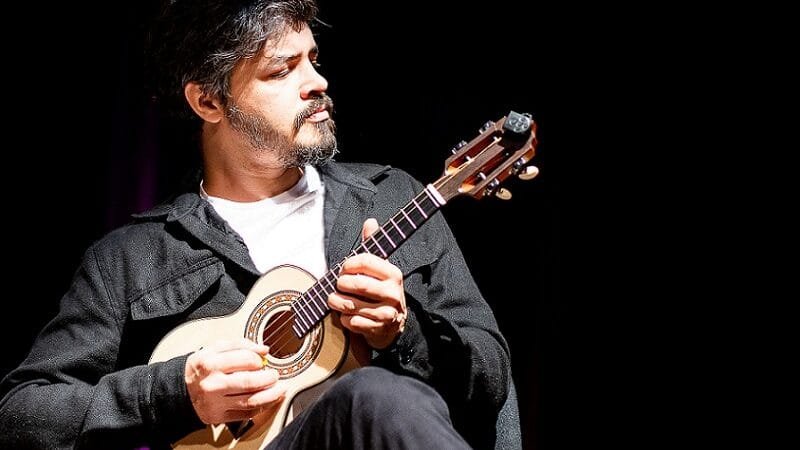 Concerto de graça nesta sexta-feira com Pedro Vasconcellos