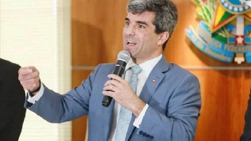 Morre o advogado Juliano Costa Couto, ex-presidente da OAB-DF