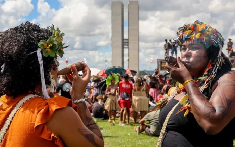 Indígena Esplanada dos Ministérios Congresso Misto Brasil