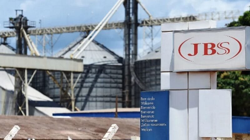 Auditores interditam caldeiras da unidade da JBS em Samambaia Norte