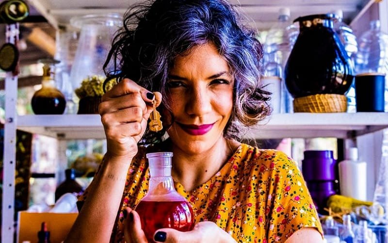 Música artista Maísa Arantes DF Misto Brasil