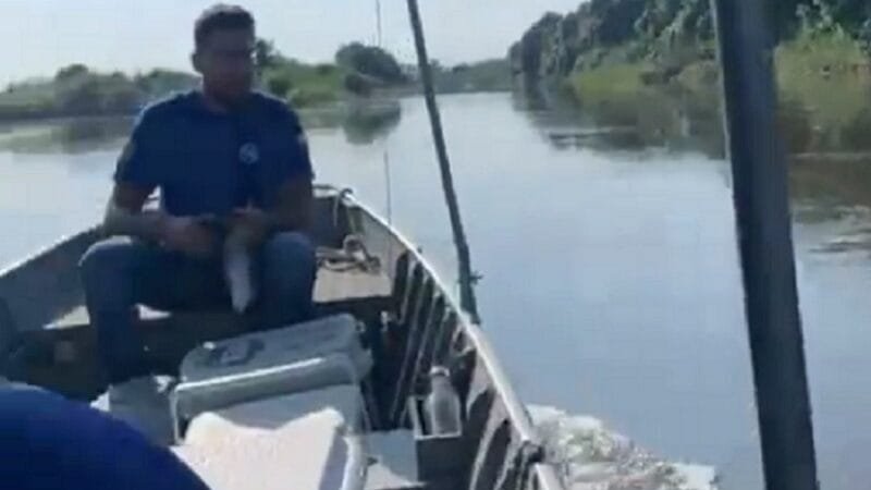 Força-tarefa para conter derramamento químico no Rio de Janeiro