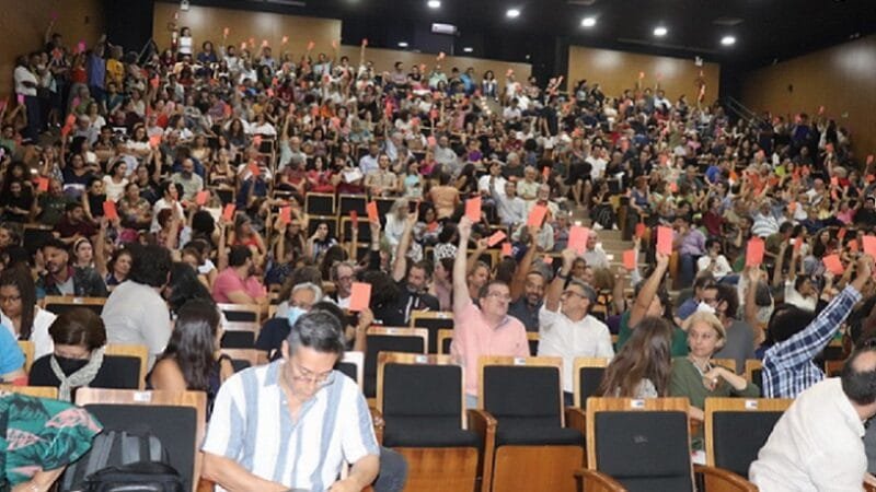 Professores da UnB entram em greve na próxima segunda-feira