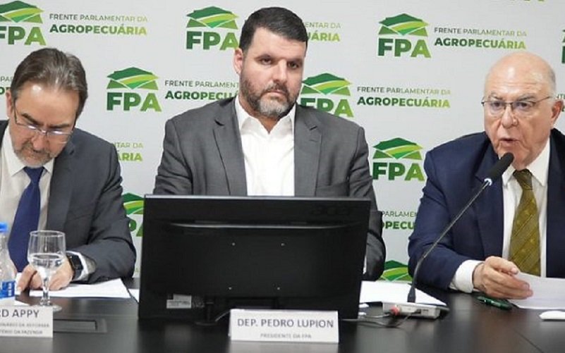 Bernard Appy, Pedro Lupion e Arnaldo Jardim Misto Brasil