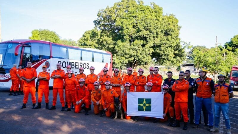 Segunda equipe de agentes do Corpo de Bombeiros e da Defesa Civil segue para ajudar as vítimas no Rio Grande do Sul/Divulgação/CBMDF