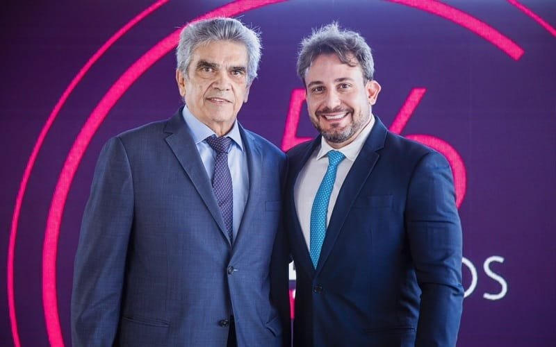 Ceub getúlio lopes e o reitor rafael lopes Misto Brasil