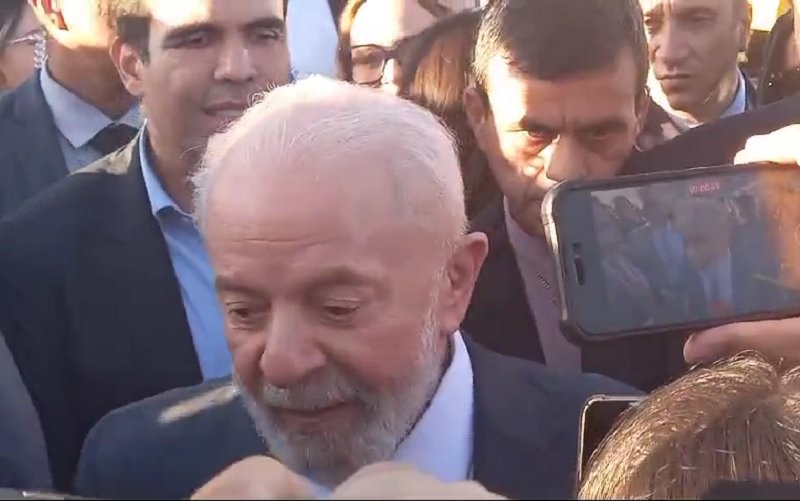 Lula da Suilva entrevista Misto Brasil