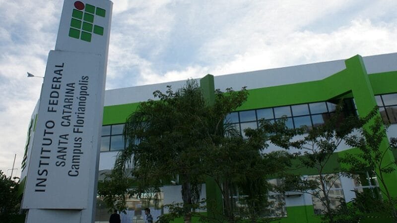 Instituto de Educação de SC vai realizar concurso para professor