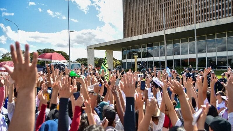 Greve dos técnicos de enfermagem está suspensa pela justiça