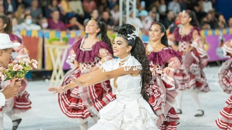 Comerciantes estão otimistas com as vendas do São João