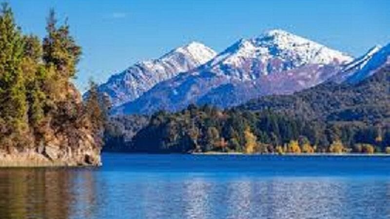 Rota sazonal Bariloche-Santiago volta em dezembro pela Latam