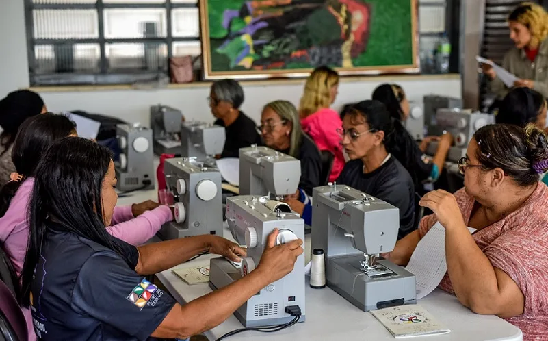 Mulheres lideraram abertura de pequenos negócios