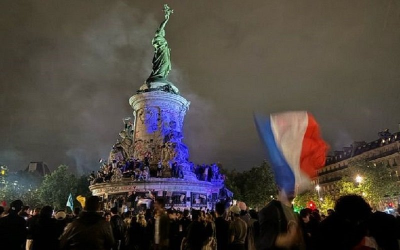 França eleições comemoração Misto Brasil