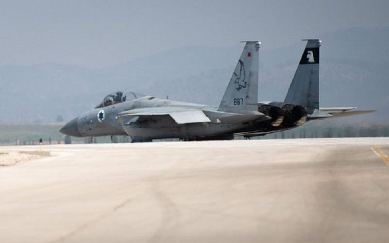 Caça israel bombardeio Misto Brasil