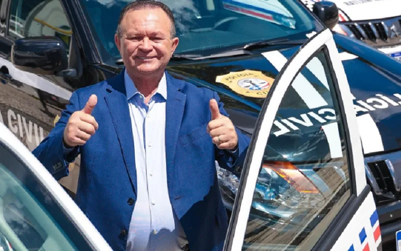 Oito governadores ficam nos cargos até o fim do mandato