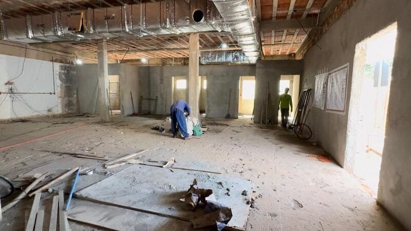 Sala para tratamento de câncer em construção no Hospital de Base