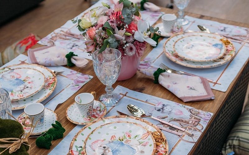 Louça pratos talheres Misto Brasil