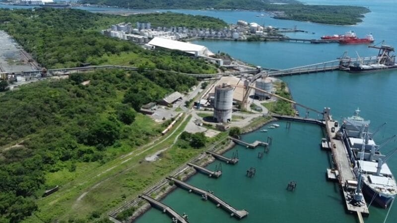 China pode ajudar a transformar o Porto de Aratu em “porto verde”