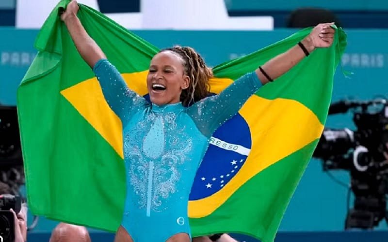 Rebeca Andrade medalha de prata ginástica solo Misto Brasil