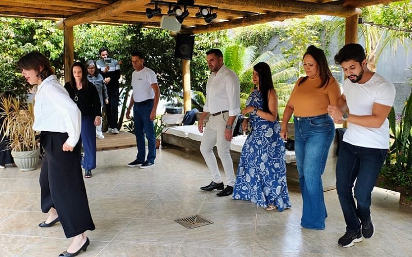 Alexânia dança candidatos a prefeito Misto Brasil